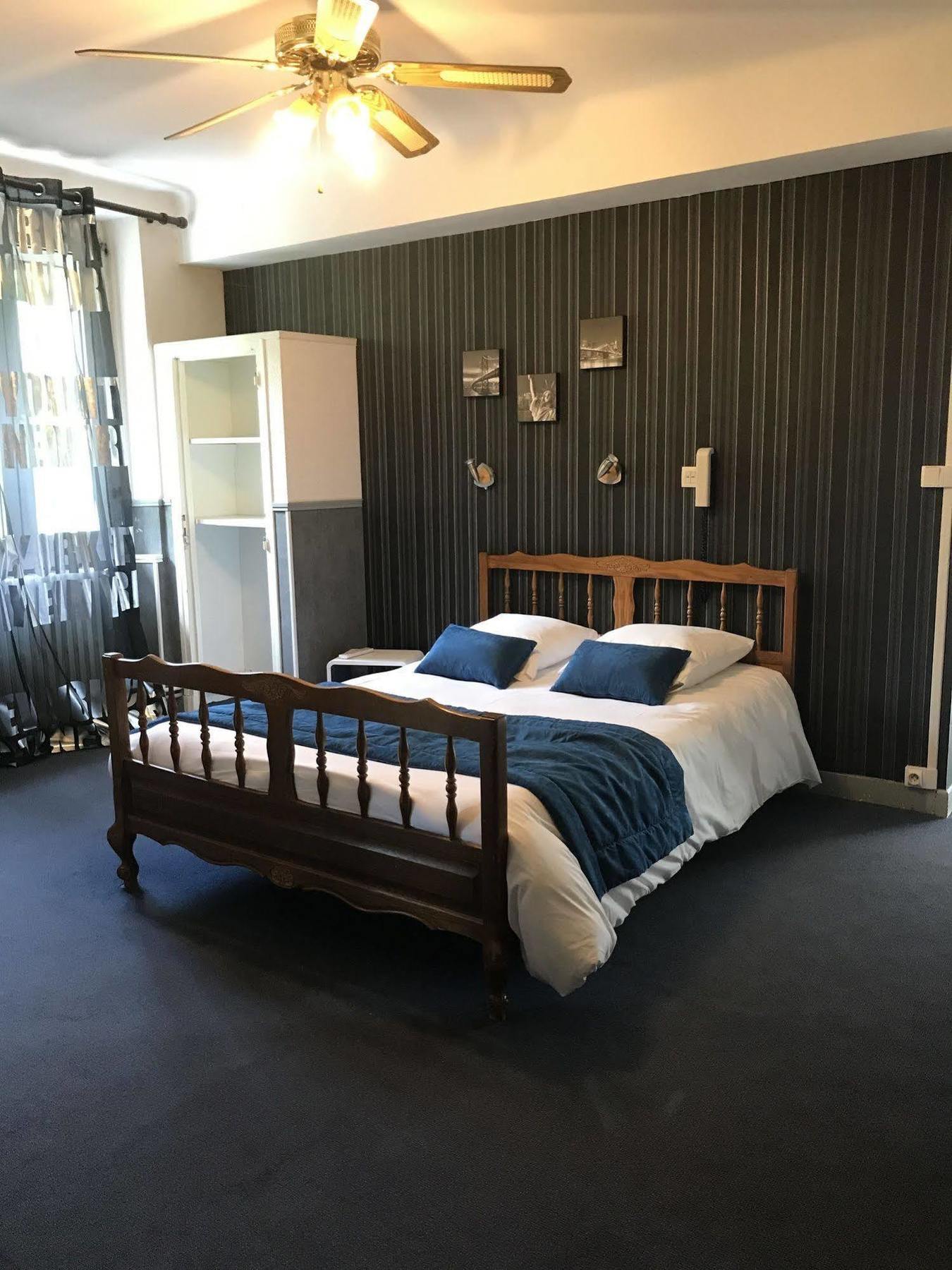 Au Royal Hotel Carcassonne Dış mekan fotoğraf