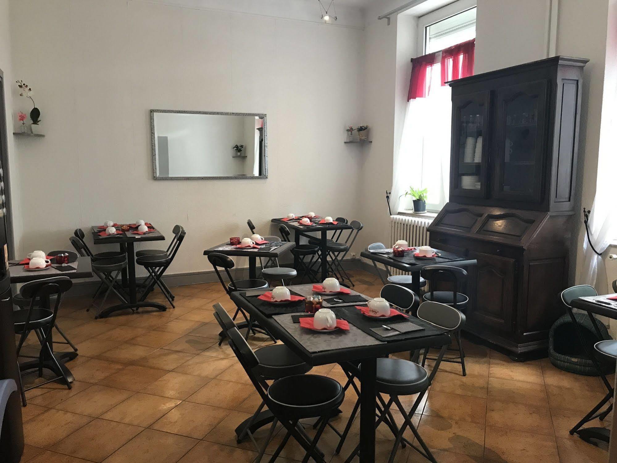 Au Royal Hotel Carcassonne Dış mekan fotoğraf